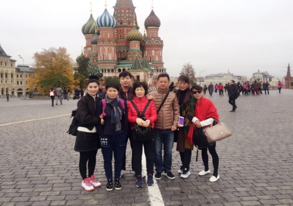 金秋时节，从战斗民族的家园路过&mdash;乐动在线官网_乐动（中国）
集团中高层管理人员俄罗斯考察行游记 金秋时节，从战斗民族的家园路过